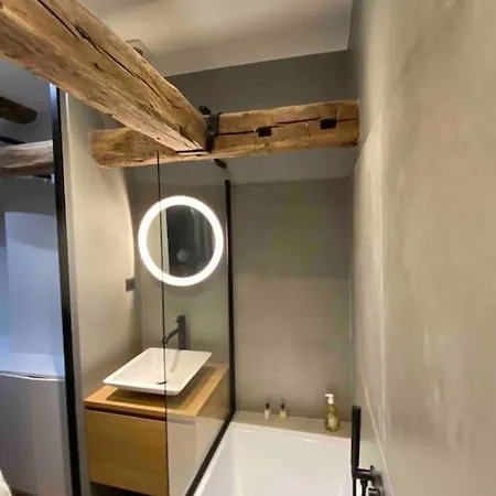 Nid Luxueux En Plein Centre De Appartement Paris